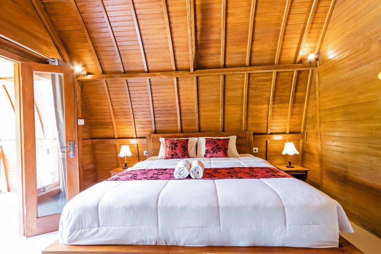 Kelingking Mesari Villa And Spa Batumadeg Екстер'єр фото