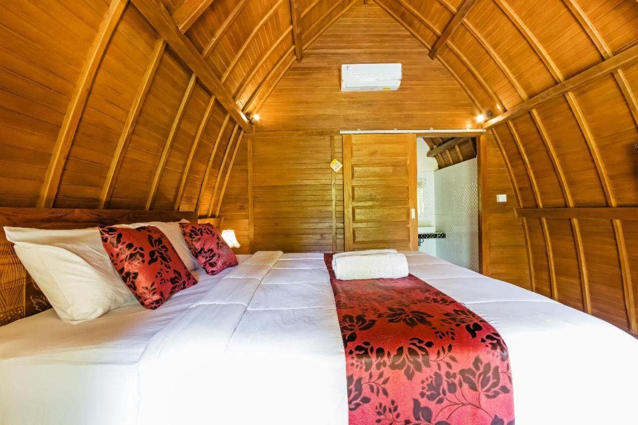 Kelingking Mesari Villa And Spa Batumadeg Екстер'єр фото